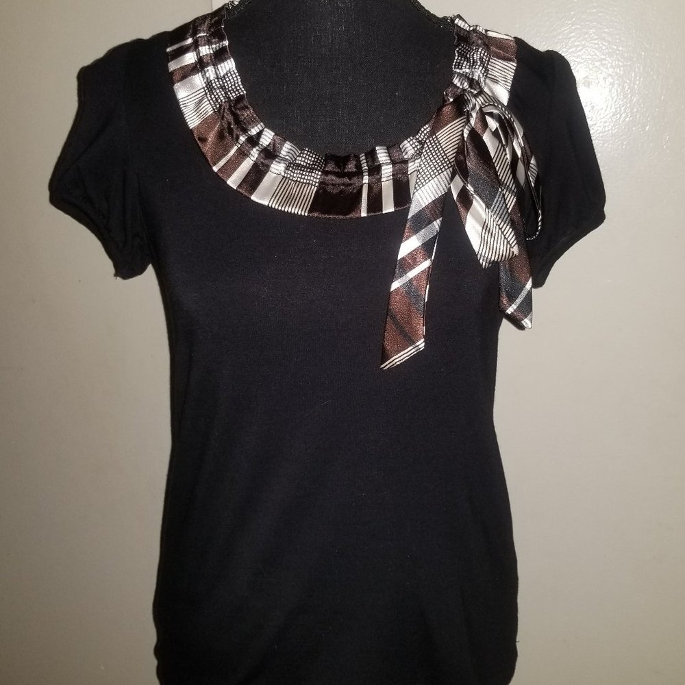 Puli Cap Sleeve/Satin Neck-Tie Top - Size SP